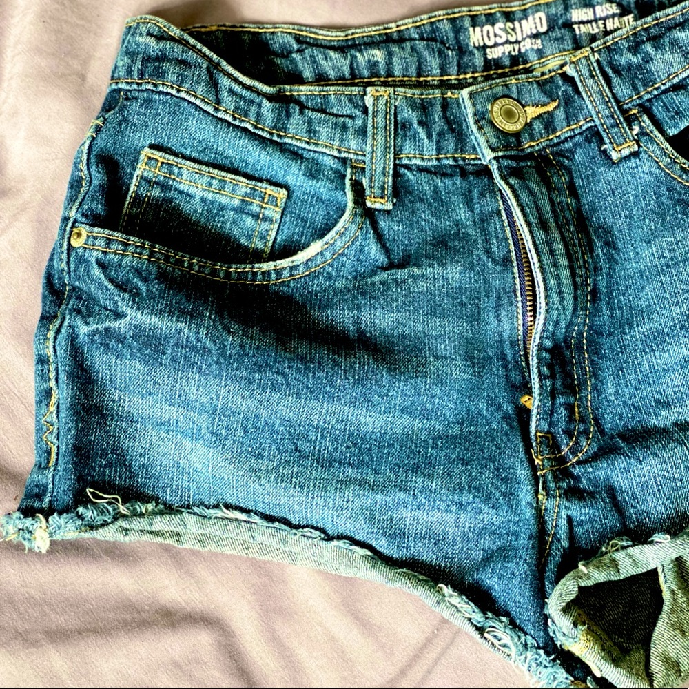 High-waisted Jean Shorts